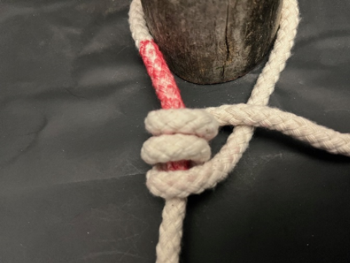 How to Tie The Double Half-Hitch Knot-11